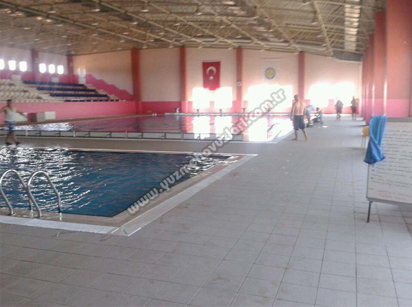 Harran Üniversitesi Kapalı Yüzme Havuzu